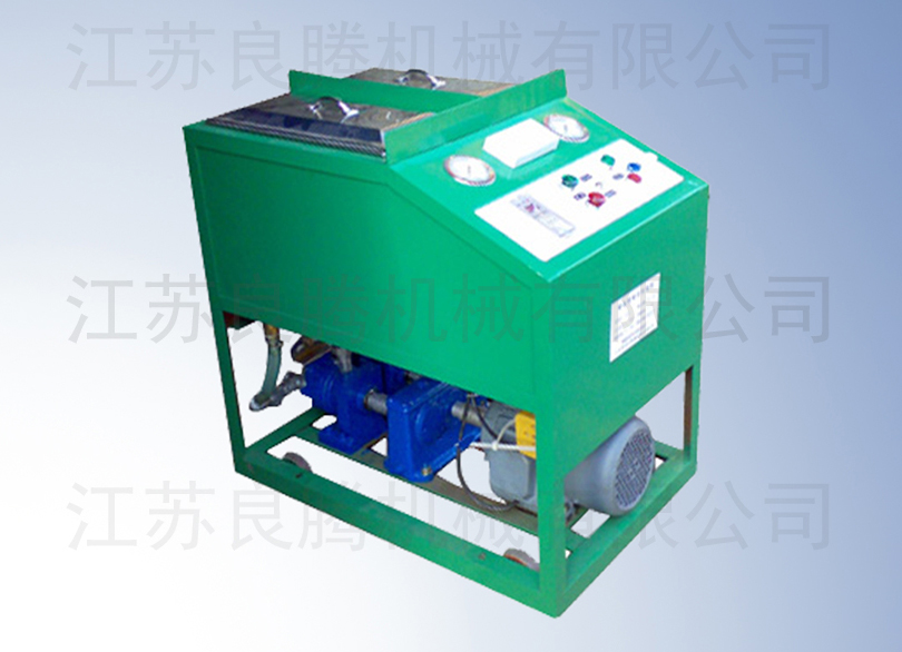 微型冷庫發泡機